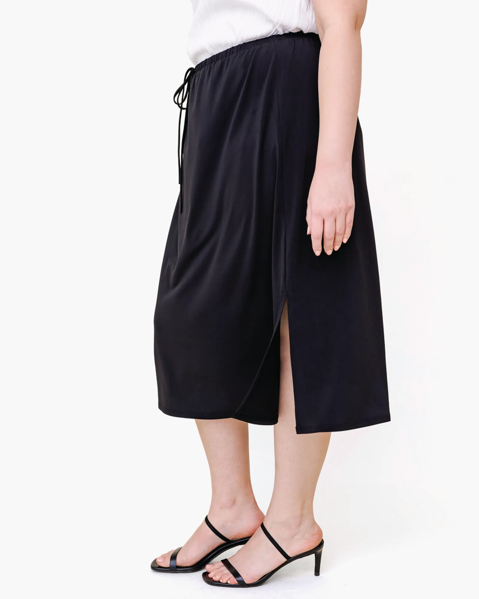 Joane Drawstring Midi Skirt | Black