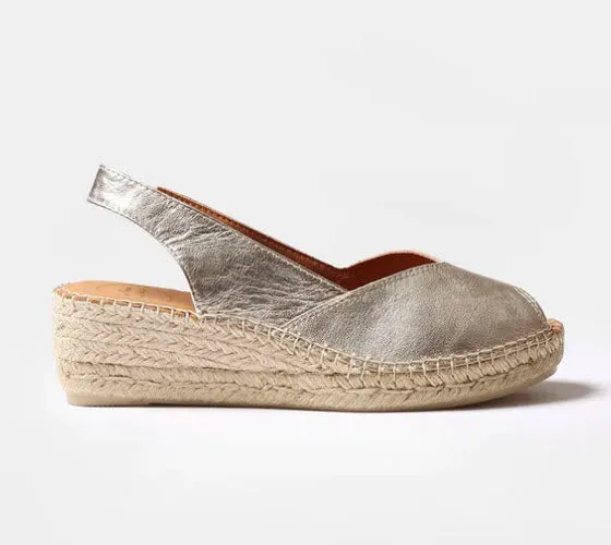 The Peep Toe Espadrille in Platinum